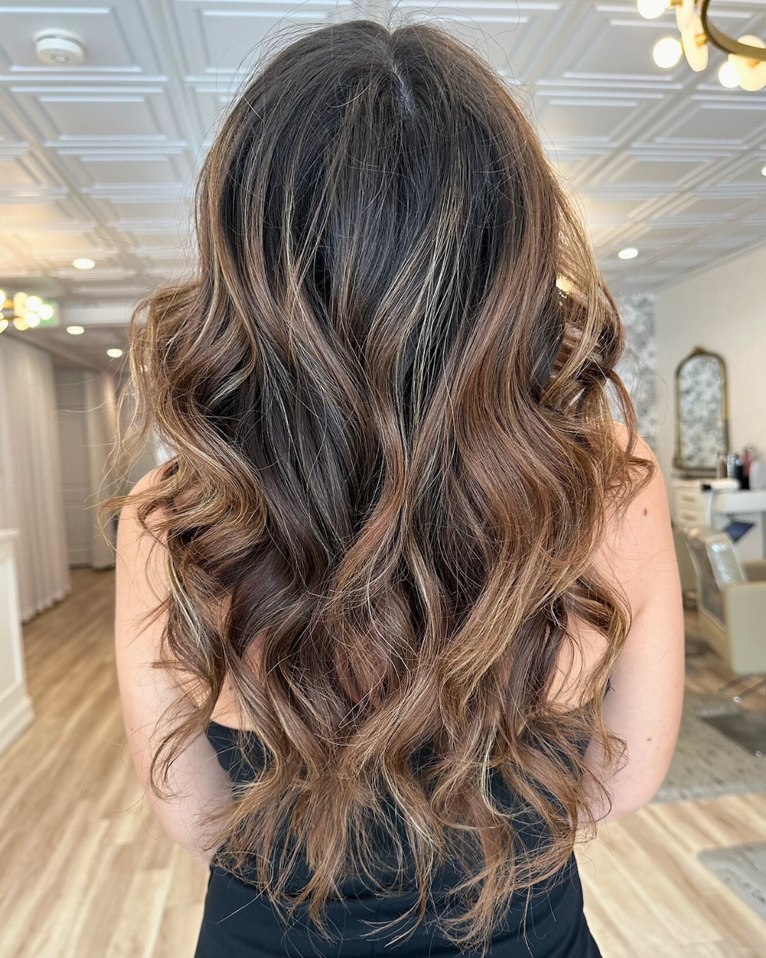485503031_18044313242584271_2574746006088343620_n Perfect Balayage with Curls