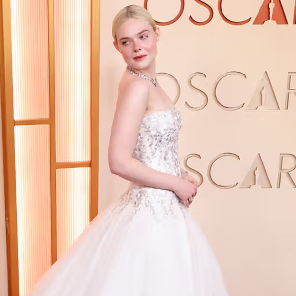 Chic-Low-Buns-&-Elegant-Updos Chic Low Buns & Elegant Updos